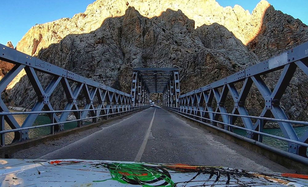 Karanlık Kanyon’dan aydınlığa açılan kapı Kemaliye.